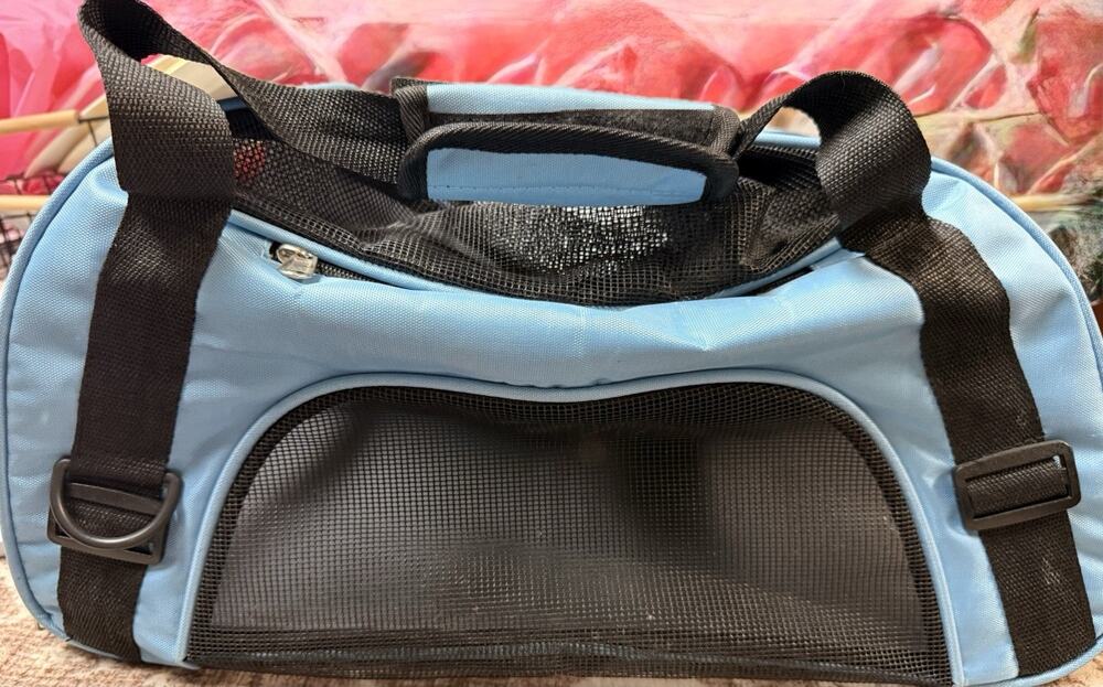 Pet Cat Carrier Airline Approved Soft-Sided Portable Small Blue Bag